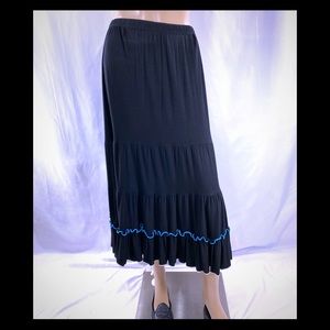 Sweet Brand Stretchy Knit Tiered Maxi Skirt size L